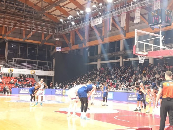 Кошаркаши Игокее поражени у Лакташима од Будућности