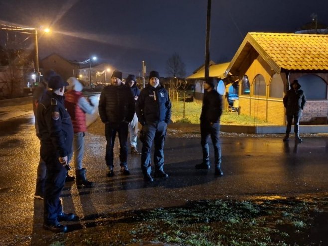 Дервента: Проглашене редовне мјере одбране од поплава; Жунић обишао заплављена подручја (ФОТО)