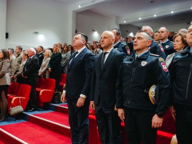 Свечаност поводом Дана Средње школе унутрашњих послова (ФОТО)