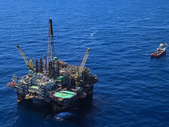 Цијене нафте високе и нестабилне, иду ка рекордном расту