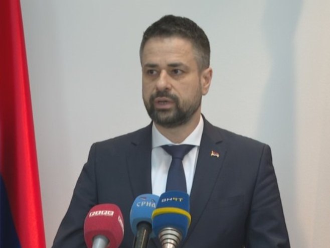 Амиџић: Систематски ријешити примања свих запослених у институцијама БиХ (ВИДЕО)