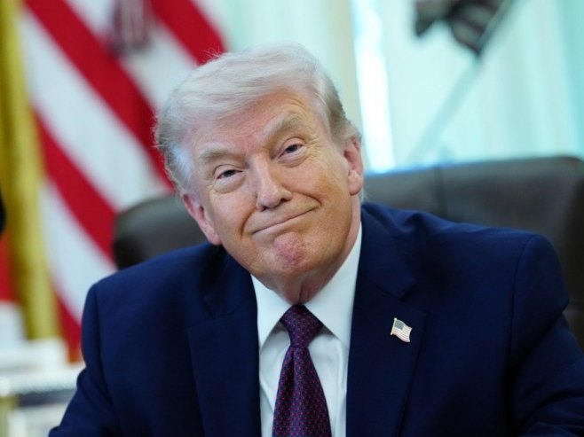 Трамп: Озбиљно разматрам повлачење САД из НАТО