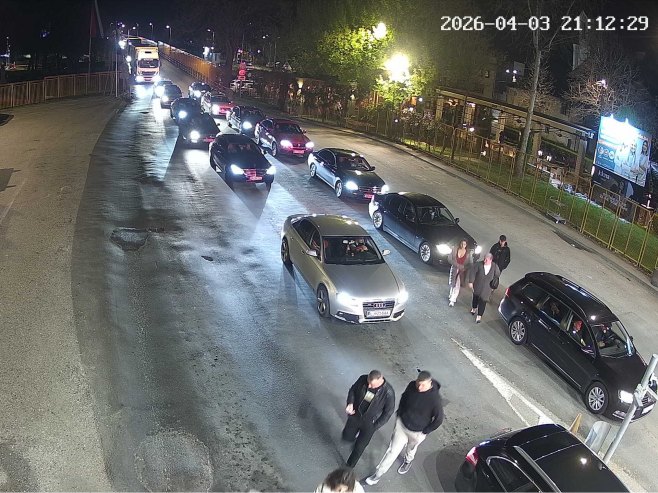 Чекања на већини прелаза из правца Хрватске