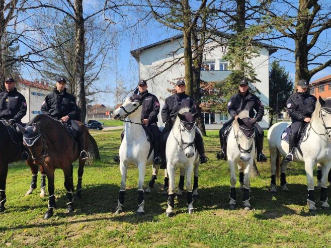 Свечаност у Центру за обуку у Залужанима, вјежба припадника САЈ-а (ФОТО/ВИДЕО)