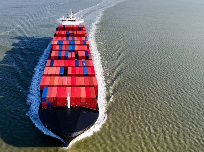 Иран одобрио пролаз  кроз Ормуски мореуз бродовима са основном робом