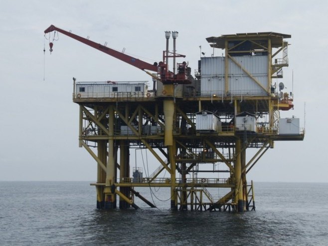 Индијске рафинерије купиле иранску нафту први пут послије седам година