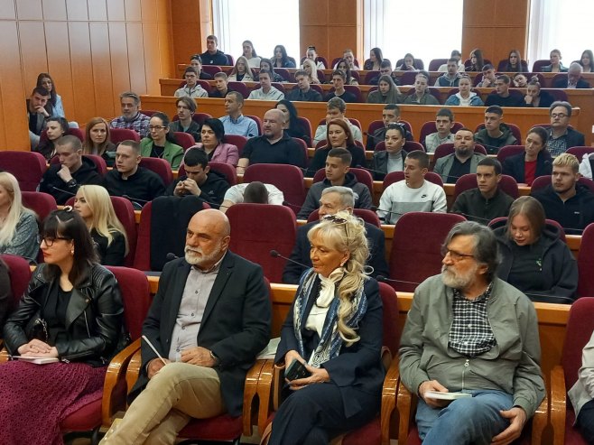 Научним скупом "Поетика Ђорђа Нешића" почела манифестација "Дучићев дан"