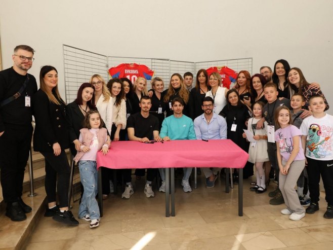 Хуманитарнa конференција за наставак лијечења Сергеја Ступара (Фото: ZIPAPHOTO/Borislav Zdrinja)