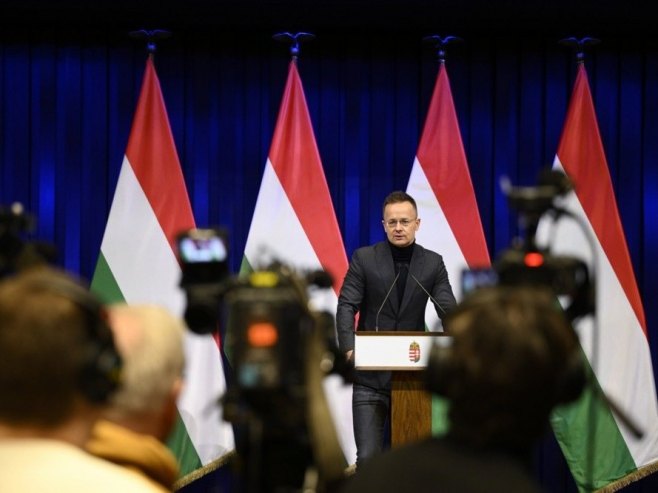 Сијарто: Српске власти спречиле терористички напад на гасовод неопходан за Мађарску