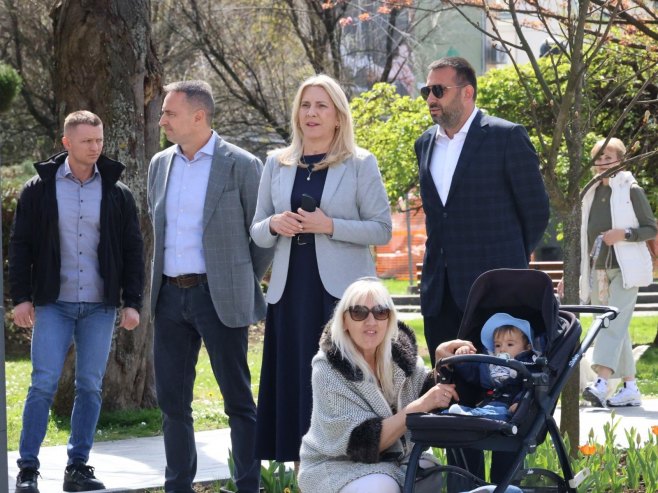 Цвијановићева пратила наступ Полицијског оркестра у Бањалуци (ФОТО)