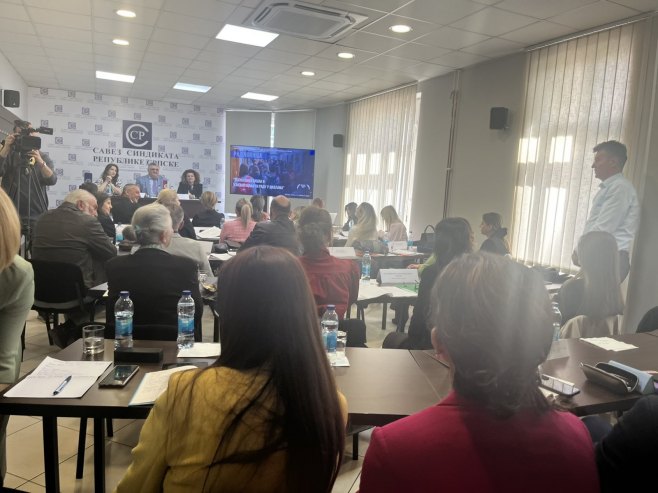 Положај просвјетних радника у одређеним ситуацијама доведен у питање