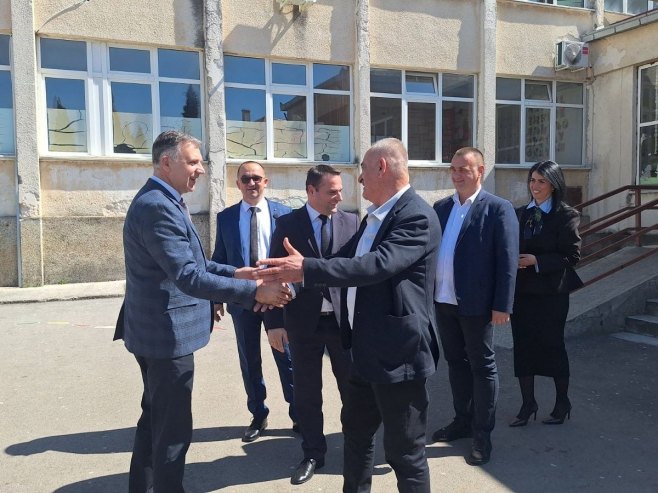Голубовић најавио улагања у образовне установе широм Херцеговине