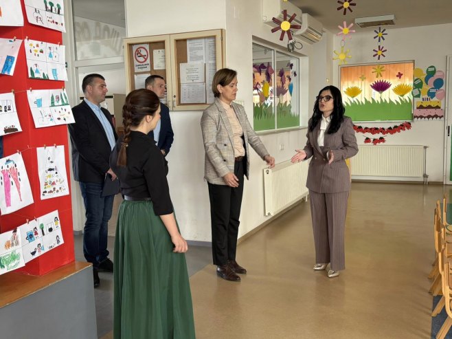 Добој: Едукативно - креативна радионица; Присуствује и Игњатовићева