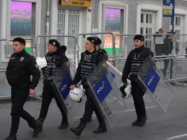 Пуцњава близу израелског конзулата у Истанбулу