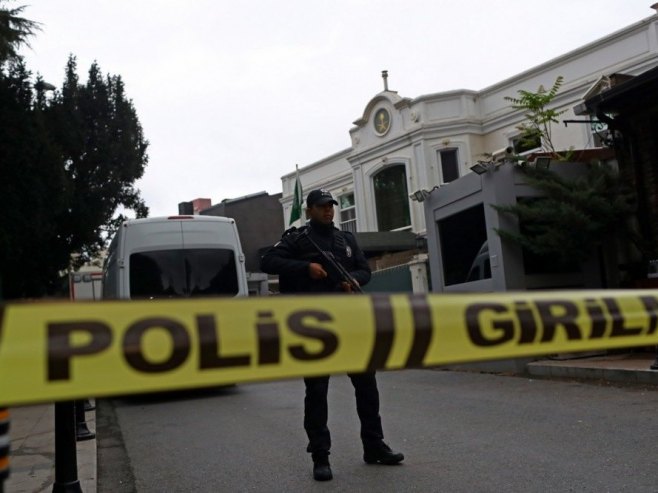Полицајац повријеђен у пуцњави код израелског конзулата у Истанбулу
