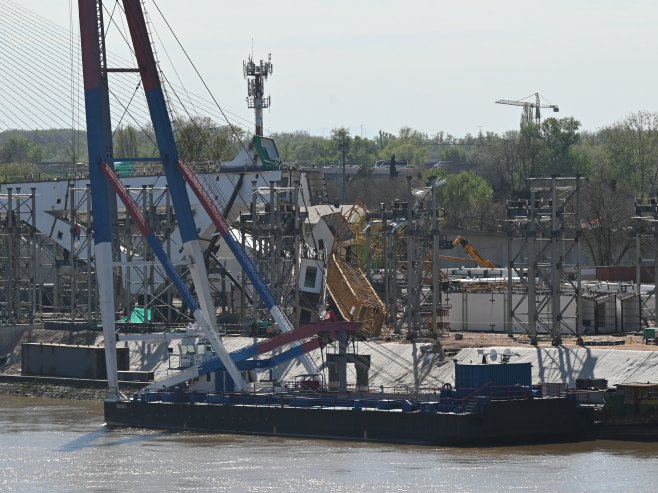 На градилишту новог моста у Београду погинуо радник