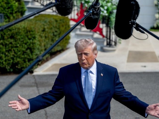 Трамп: У току жестоки преговори са Ираном