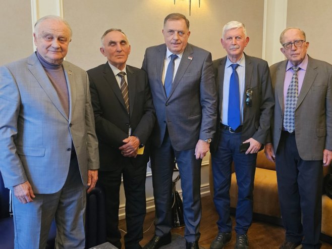 Додик са руководством Асоцијације "Ствараоци Републике Српске" - циљ борба за очување Српске и њених институција