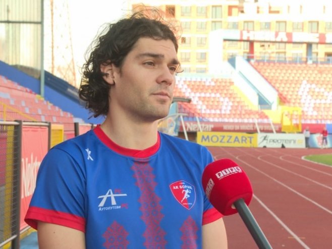 Иза Луке Ивичића најуспјешнија дворанска сезона у каријери (ВИДЕО)