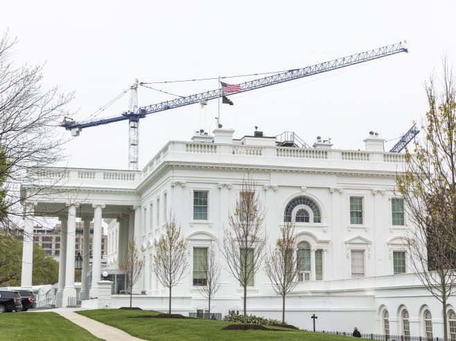 Бијела кућа: Трамп изнио идеју да САД наплаћују пролаз кроз Ормуски мореуз