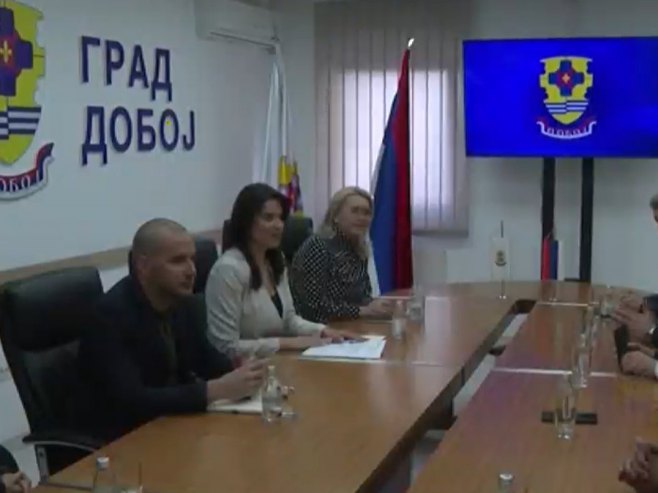 Факултет ватеринарске медицине из Београда у Добоју презентовао програм будућим студентима