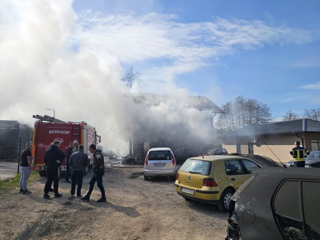 Пожар у Источном Сарајеву - Фото: СРНА