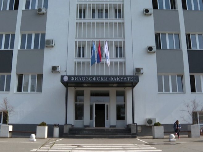 Постоји ли јединствени "рецепт" за организовање образовних система у свијету? (ВИДЕО)