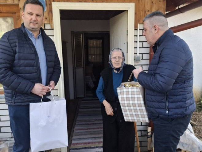Општина Мркоњић Град обезбиједила 200 васкршњих пакета