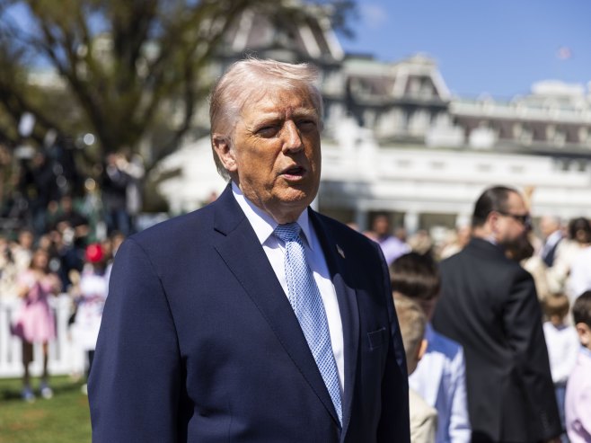 Трамп: САД уништиле иранску војску, медији шире лажне вести