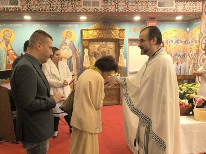 Гогановић присуствовао поноћној васкршњој литургији у Вашингтону - Фото: СРНА