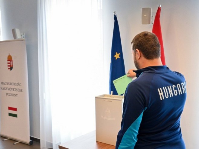 До 17 сати 74,23 одсто Мађара гласало на парламентарним изборима