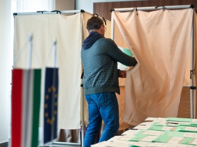 Биралишта у Мађарској затворена, броје се гласови; Изборе обиљежила велика излазност