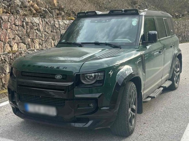 Црна Гора: На граници са БиХ заплијењен џип који потражује Мађарска