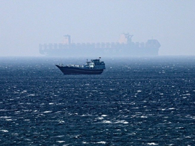 Америчка војска почела са поморском блокадом Ормуског мореуза