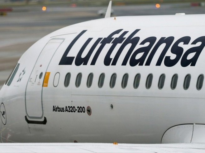 Луфтханза (Фото: EPA/RONALD WITTEK, илустрација) - 