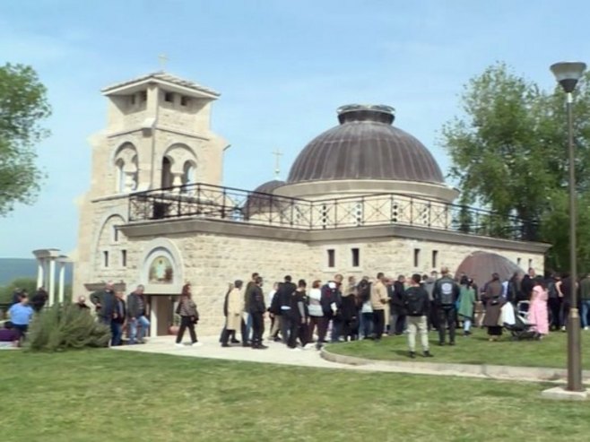 Пребиловци: Прослављена слава спомен-храма Христовог васкрсења (ВИДЕО)