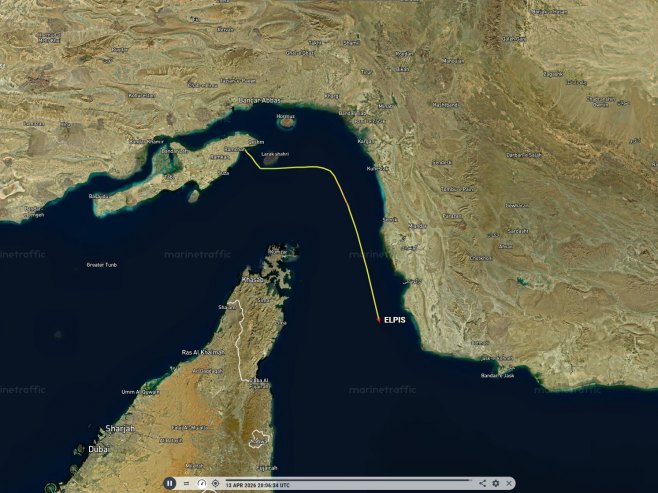 Танкер, који је под америчким санкцијама, прошао кроз Ормуз након почетка блокаде
