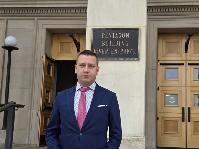 Гогановић у Пентагону: Српска подржава заједничке пројекте са Америком