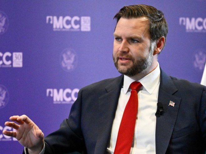 Венс: Вашингтон треба да престане финансирање Кијева