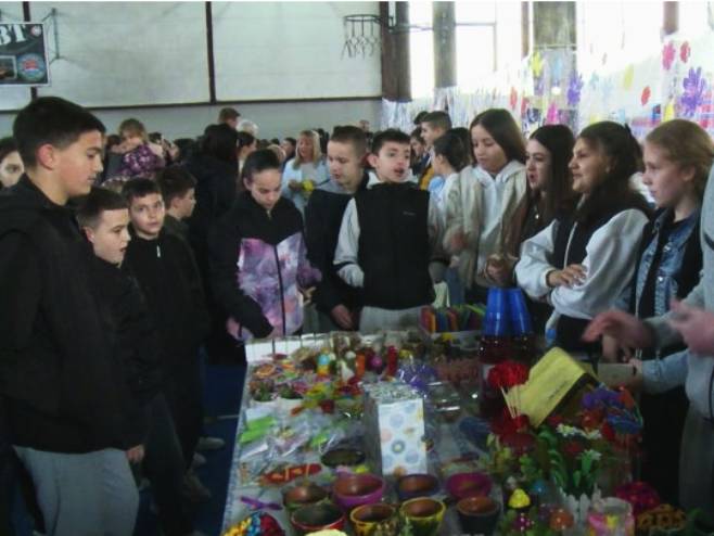 У Вишеграду одржан Сајам дјечијег стваралаштва - манифестација  друштвеног и хуманитарног карактера (ВИДЕО)