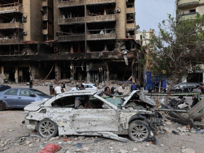 Бејрут, посљедице бомбардовања (фото: EPA/WAEL HAMZEH) - 