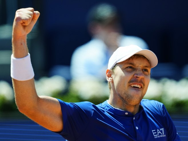 Међедовић у полуфиналу трунира у Барселони