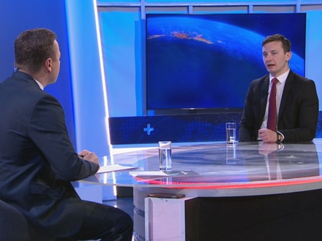 Калмаревић: Мађар ће морати да балансира; Без обзир на већину, може брзо изгубити легитимитет (ВИДЕО)