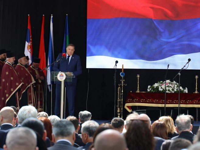 Додик у Доњој Градини: Овдје нема мјеста политици, ово је истина (ВИДЕО)