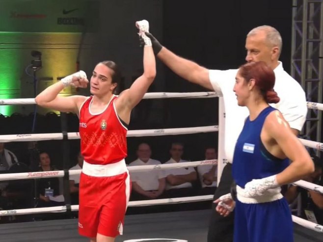 Побједа Саре Ћирковић на старту Свјетског купа