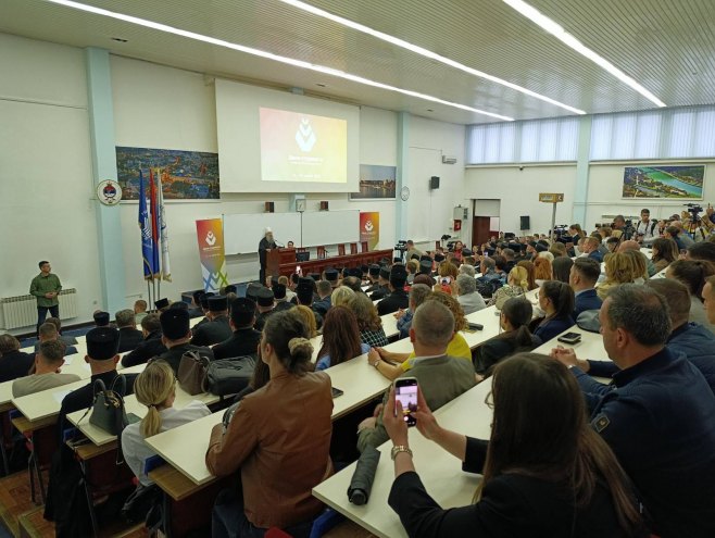 Патријарх Порфирије на Правном факултету - Фото: РТРС