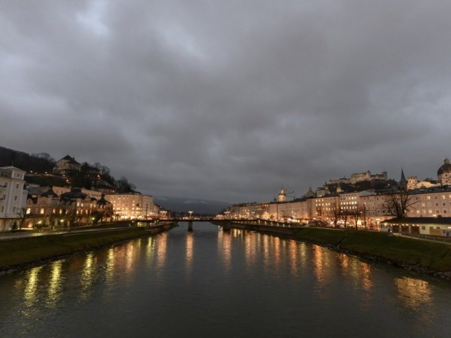 Гајстлингер: Високи представник се може поистовијетити са диктатором