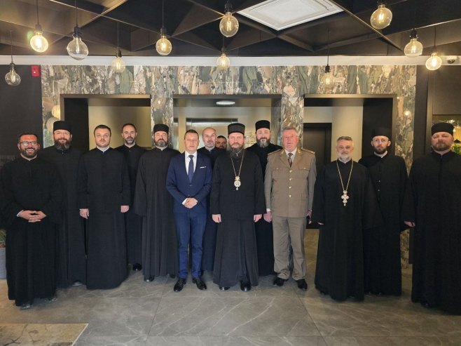 Гогановић и Кнежевић са владиком Сергијем: Сви изазови се могу превазићи када постоји слога и окупљеност око СПЦ