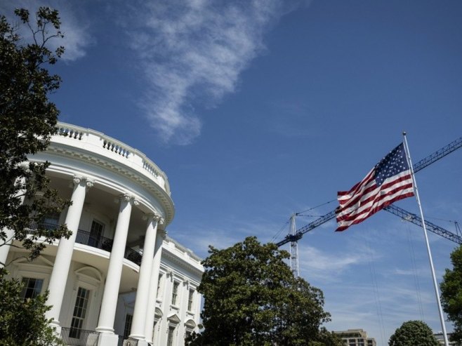 Бијела кућа одбацила тврдње о Трампу и нуклеарним кодовима као нетачне