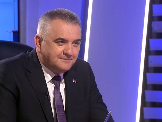 Минић најавио: Доносимо закључак о запошљавању 500 дјеце погинулих бораца (ВИДЕО)